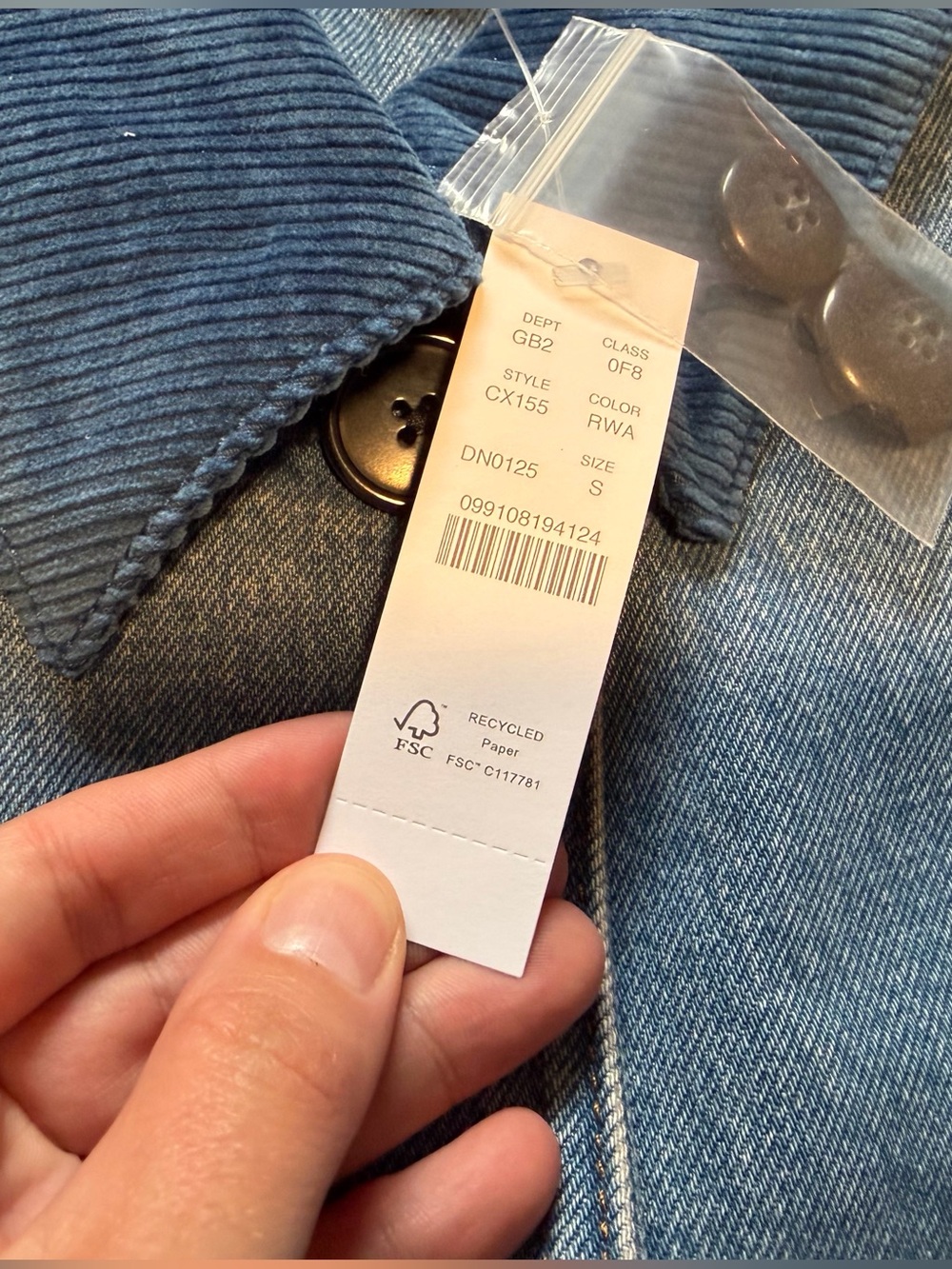 NWT J. Crew Women's 1986 Barn Jacket™ in denim - Picture 3 of 4